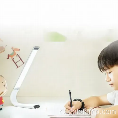 Светодиодная зарядка складного считывания света с защитой глаз